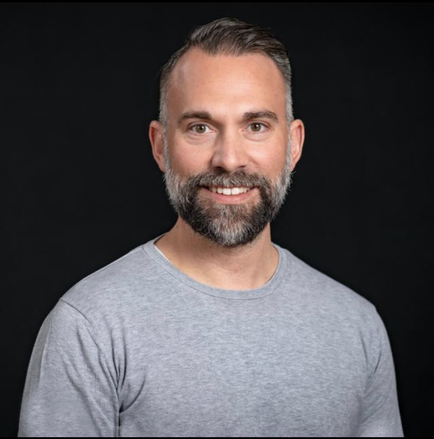 Stefano Dias — Air Traffic Controller, Skyguide